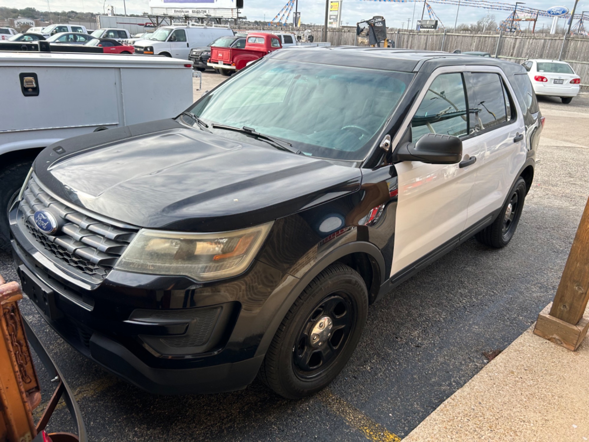 photo of 2016 Ford Explorer Police 4WD